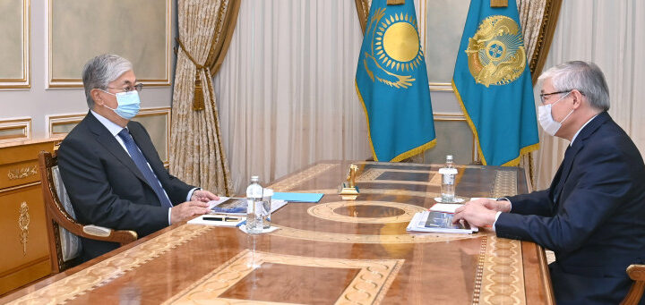 Мемлекет басшысы Ұлытау облысының әкімі Берік Әбдіғалиұлын қабылдады